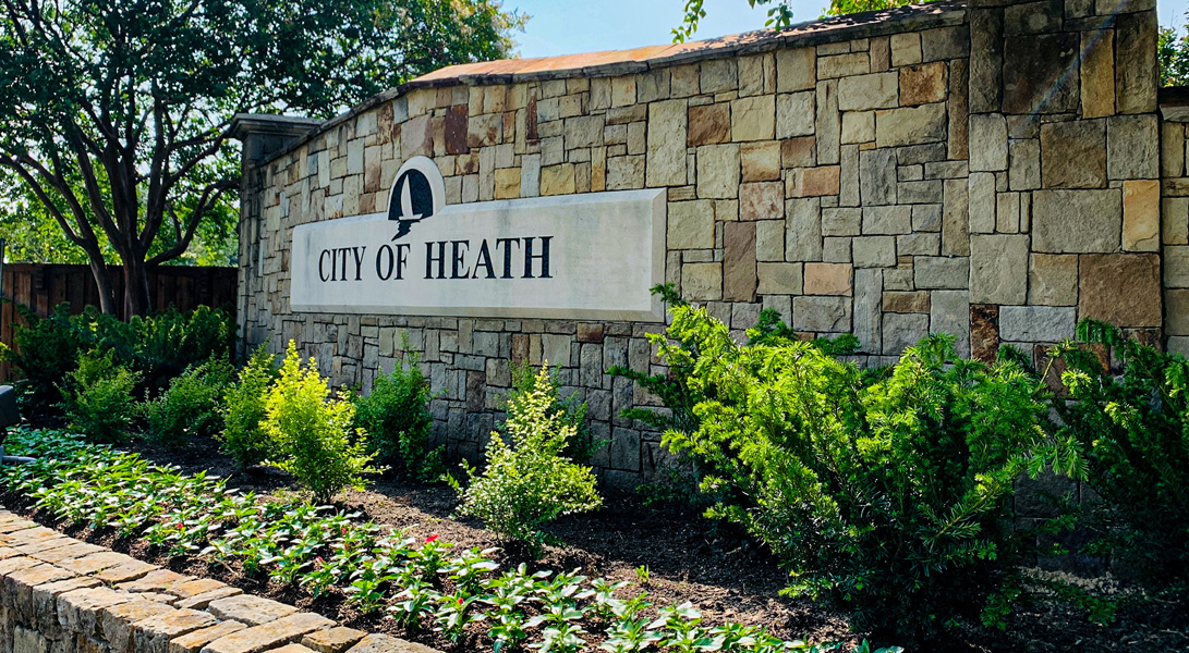 Heath Entry Monument on FM 740