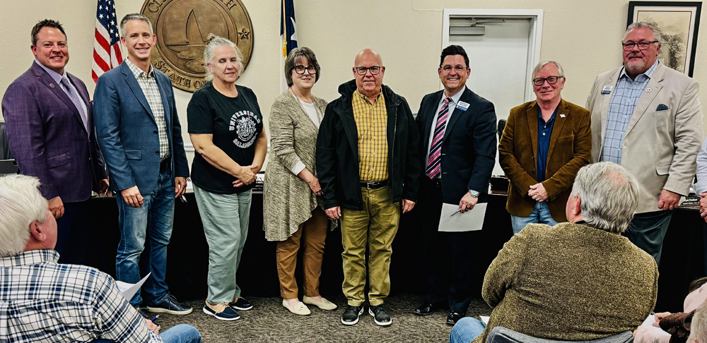 Bob and Kathy Tolbert were recognized by City Council at its January 14 meeting for their generous contribution to the Parks And Trails of Heath (PATH) fund.